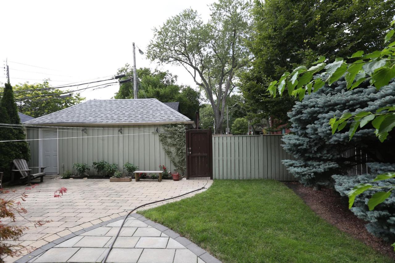 Phoebe Wang Toronto Bagian luar foto